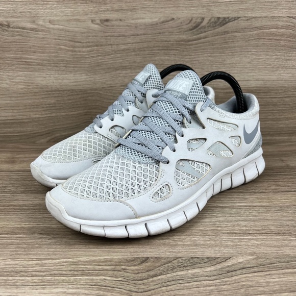 Nike Shoes - Nike Womens Free Run +2 Running Shoe